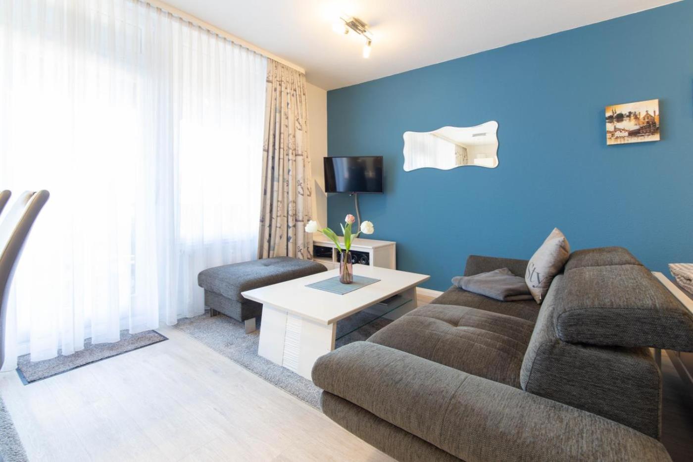 Ferienwohnung Bodo'S Strandkorb Любек Екстериор снимка